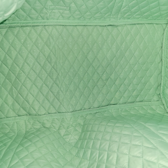 NWT Vera Bradley Large Traveler Duffel Floral Bursts - Picture 5 of 5